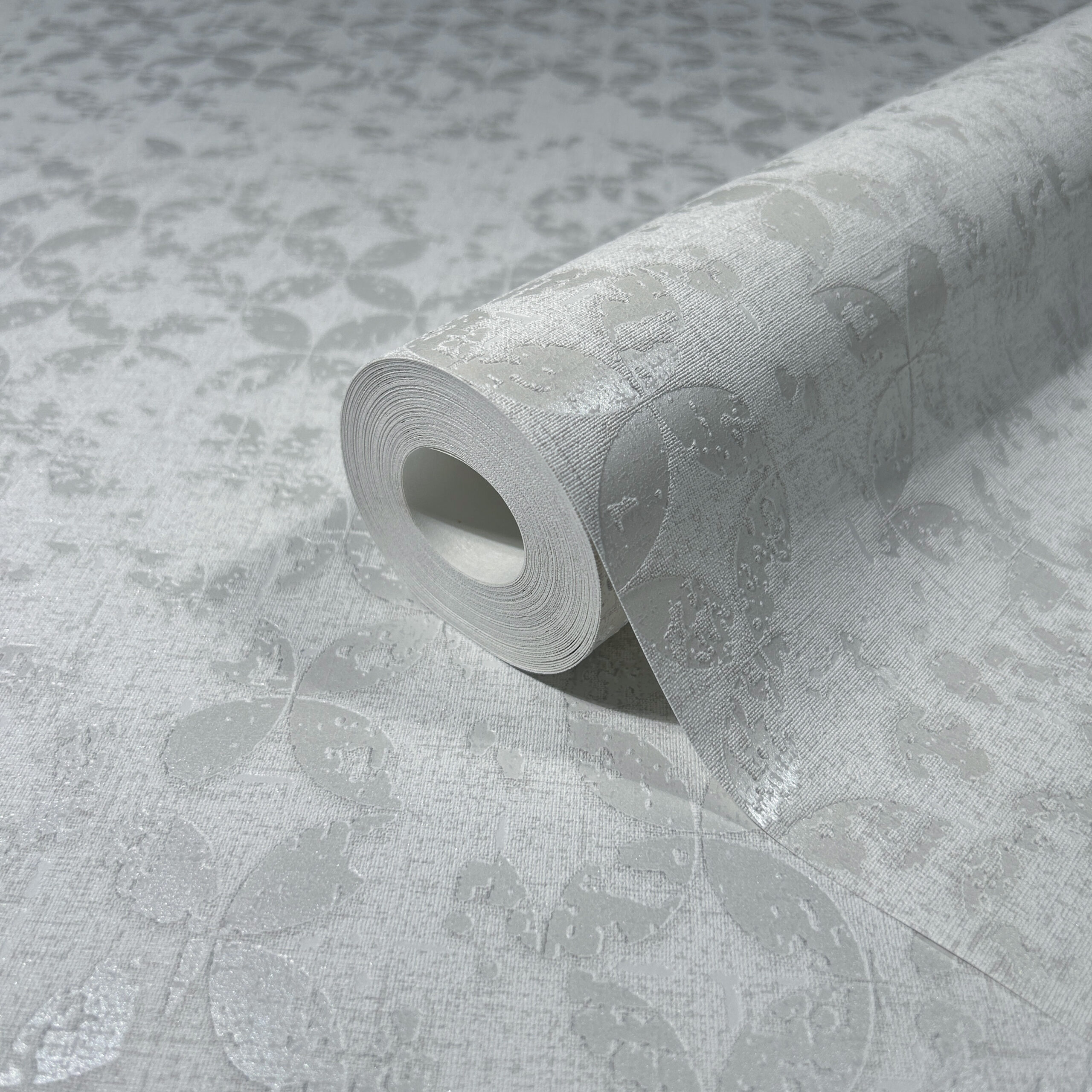 35121 Wallpaper City Romance - Image 5